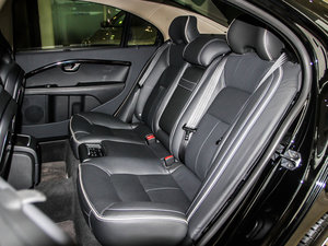 2014款2.0T T5 智尊行政版 后排座椅