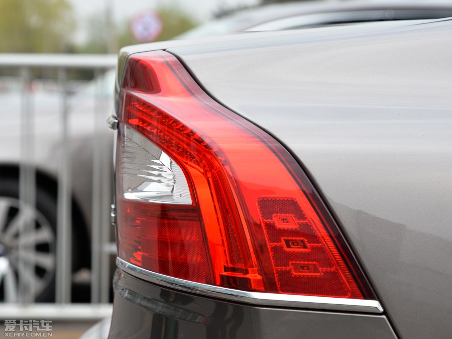 2015֠S80L 2.0T T5 Ű