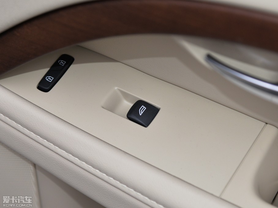 2015֠S80L 2.0T T5 Ű