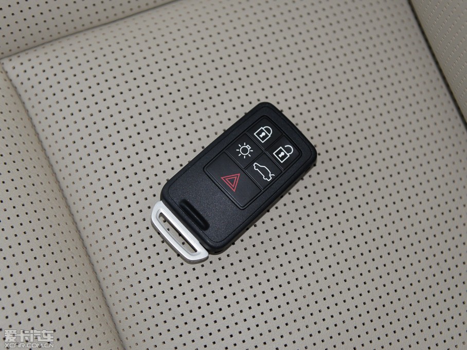 2015֠S80L 2.0T T5 Ű