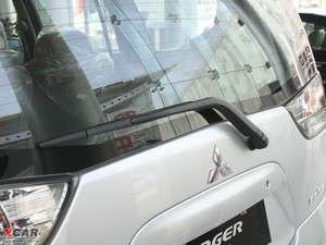 2009��2.0L �քӽ�(j��ng)���� ��(x��)��(ji��)���^