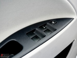 2009��2.0L �քӽ����� �п؅^