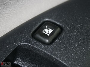 2009款2.0L 手动经典型 中控区
