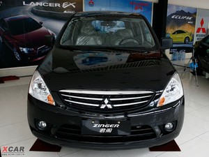 2009��2.0L �քӽ����� ���w���^