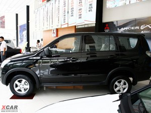 2009��2.0L �քӽ����� ���w���^