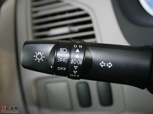 2009款2.0L 手动经典型 中控区