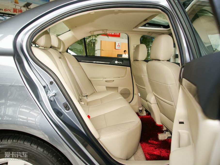 2010 1.8L CVTr(sh)кA