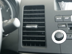 2010款1.8L CVT致尚豪华版 空调出风口