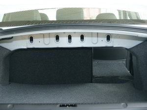 2010款1.8L CVT致尚豪华版 空间座椅