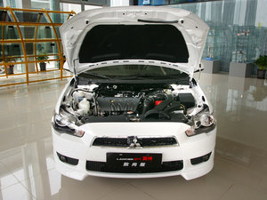 2010款1.8L CVT致尚豪华版 其它
