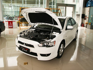 2010款1.8L CVT致尚豪华版 其它