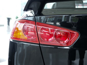 20102.0L CVT\(yn)(dng)Ş (x)(ji)^