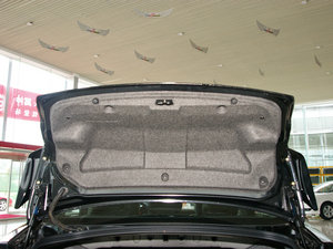 2010款2.0L CVT运动旗舰版 空间座椅