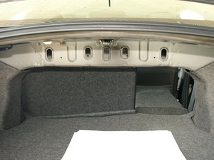 2010款2.0L CVT运动旗舰版 空间座椅