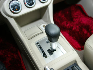 2010款1.8L CVT时尚豪华版 中控区