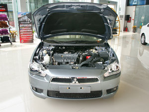 2010款1.8L CVT时尚豪华版 其它