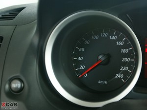 2010款2.0L MT运动豪华版 中控区