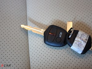2010款1.8L MT时尚舒适版 车钥匙