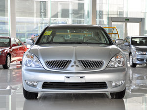 2009款2.4L 尊贵升级版 正前