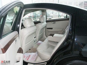 2009款2.4L 旗舰升级版 后排空间
