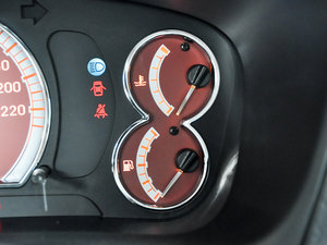 2010��1.6L �քӺ��A�\�Ӱ� �п؅^