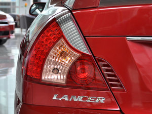 2010��1.6L �քӺ��A�\�Ӱ� ����(ji��)���^