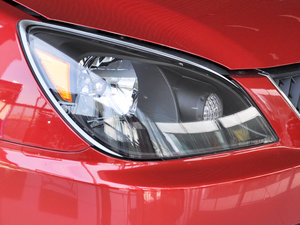 2010��1.6L �քӺ��A�\(y��n)�Ӱ� ��(x��)��(ji��)���^