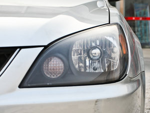 2010��1.6L �քӺ��A׿Խ�� ���