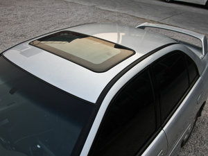 2010��1.6L �քӺ��A׿Խ�� ܇�