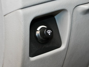 2010��1.6L �քӺ��A׿Խ�� �п؅^