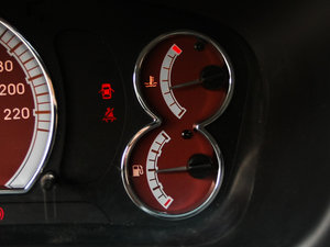 2010��1.6L �քӺ��A׿Խ�� �п؅^