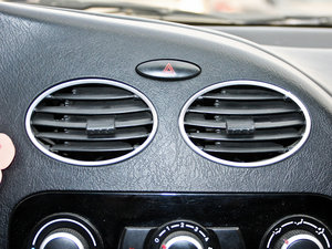 2010��1.6L �ք�(d��ng)���A׿Խ�� ���{(di��o)���L(f��ng)��