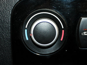 2010��1.6L �քӺ��A׿Խ�� �п؅^