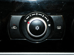 2010��1.6L �ք�(d��ng)���A׿Խ�� �п؅^(q��)