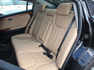 2012款2.0L 铭仕版 后排座椅
