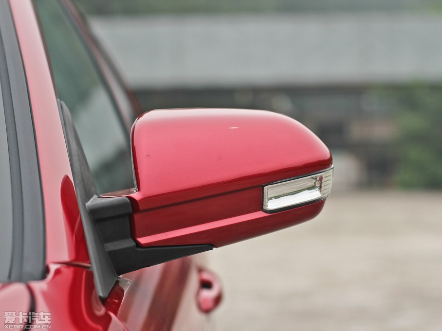 2012�������{ɪ 1.6L SEi �ք����m��