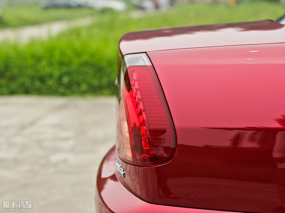 2012�������{ɪ 1.6L SEi �ք����m��