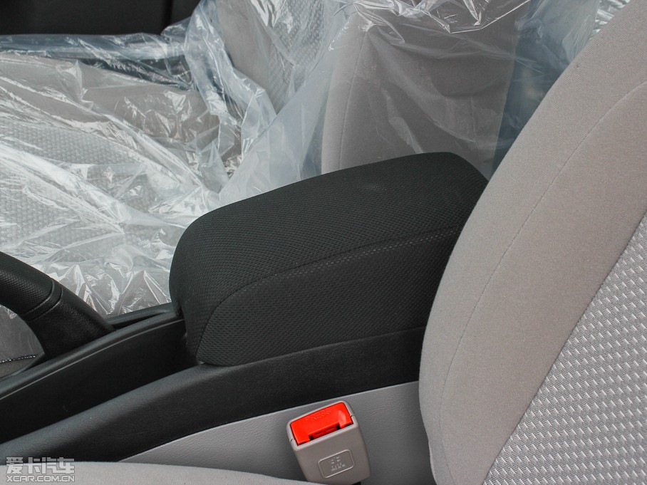 2012�������{ɪ 1.6L SEi �ք����m��