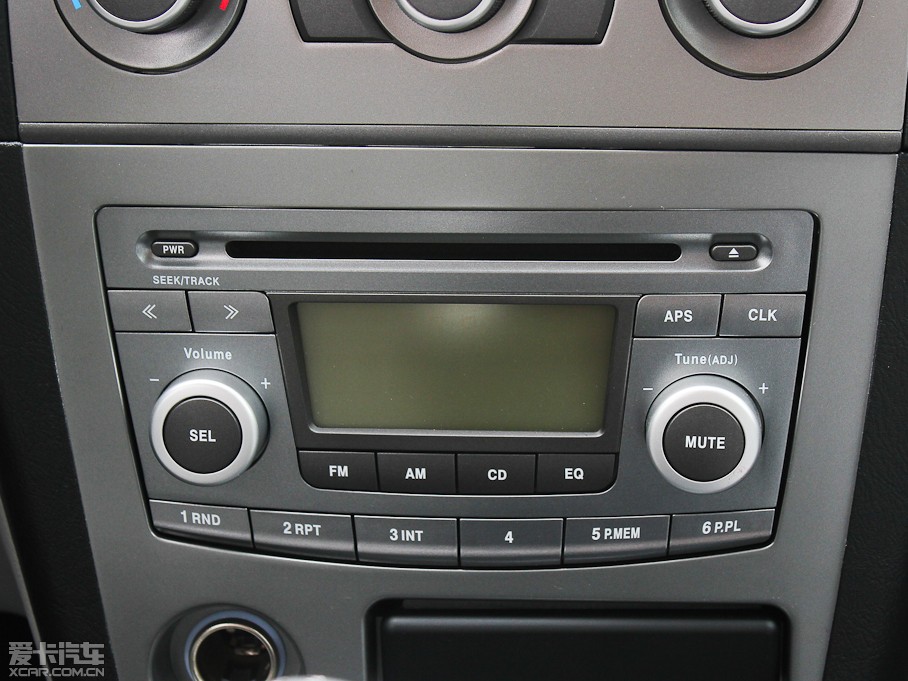 2012�������{ɪ 1.6L SEi �ք����m��