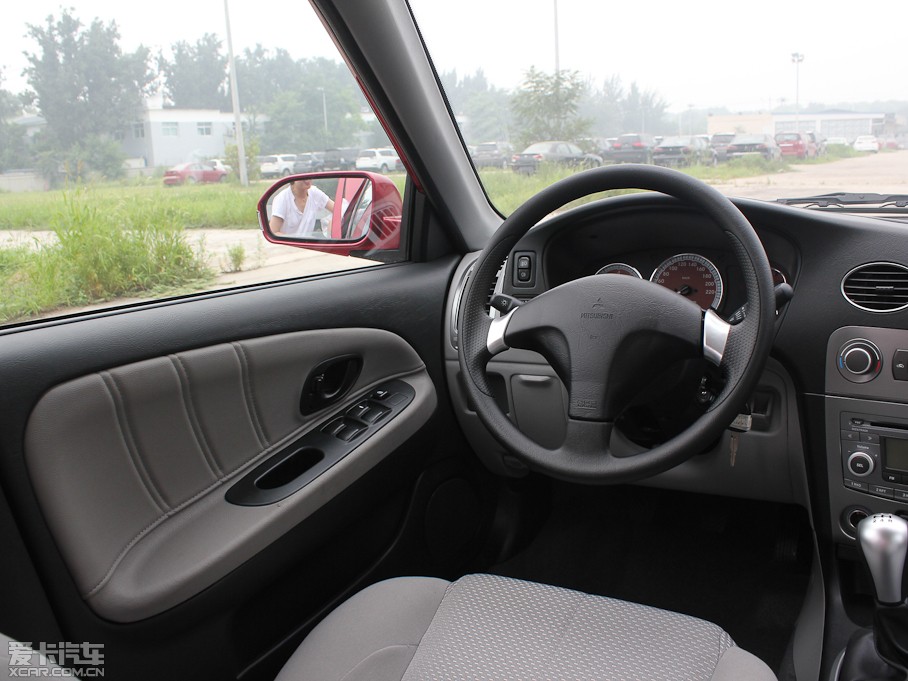 2012�������{ɪ 1.6L SEi �ք����m��