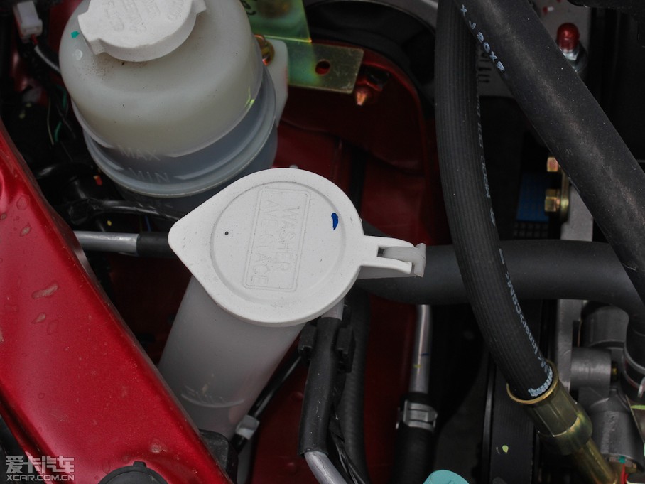 2012�������{(l��n)ɪ 1.6L SEi �ք����m��