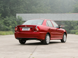 2012��1.6L SEi �ք����m�� ���w���^