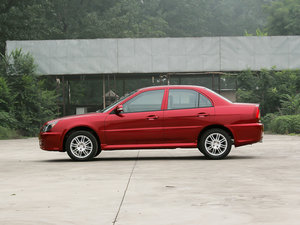 2012款1.6L SEi 手动舒适版 正侧（左）