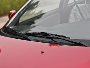 2012��1.6L SEi �ք����m�� ��ˢ