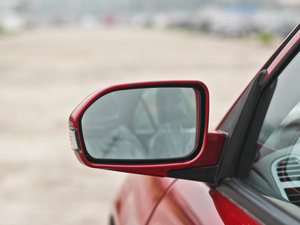 2012��1.6L SEi �ք����m�� ����(ji��)���^