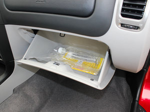 2012��1.6L SEi �ք����m�� ���g����