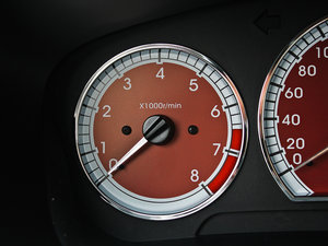 2012��1.6L SEi �ք����m�� �п؅^