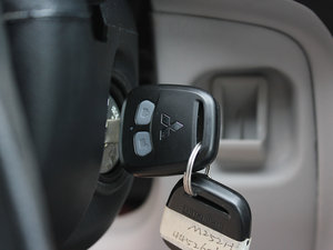 2012��1.6L SEi �ք����m�� �п؅^