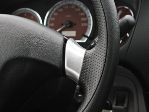 2012��1.6L SEi �ք����m�� �п؅^