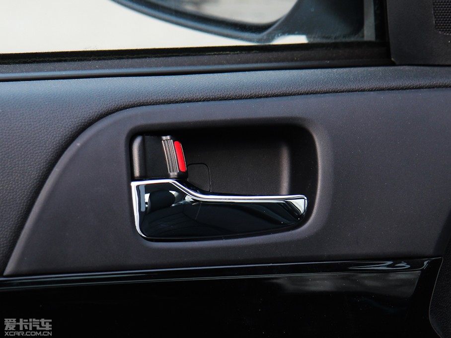 2013���������� 1.8L CVT���а���A��